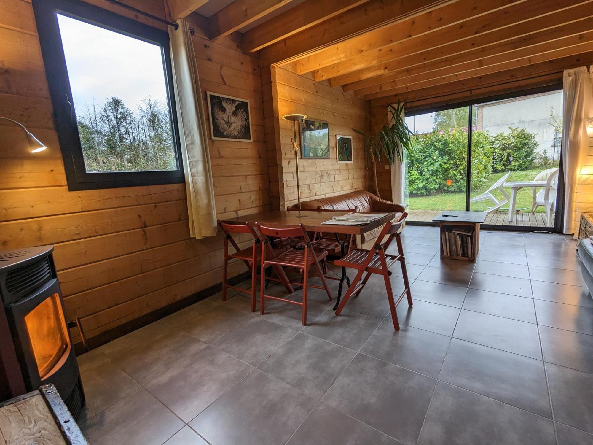 Les Aux D'orient Chalet