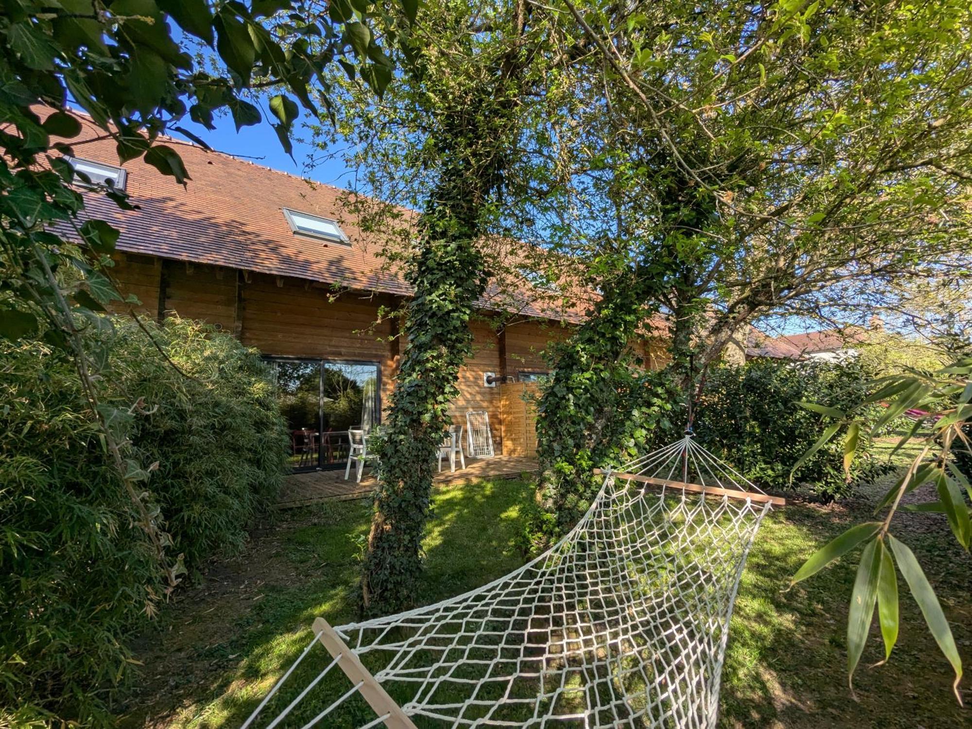 Les Aux D'orient Chalet Géraudot